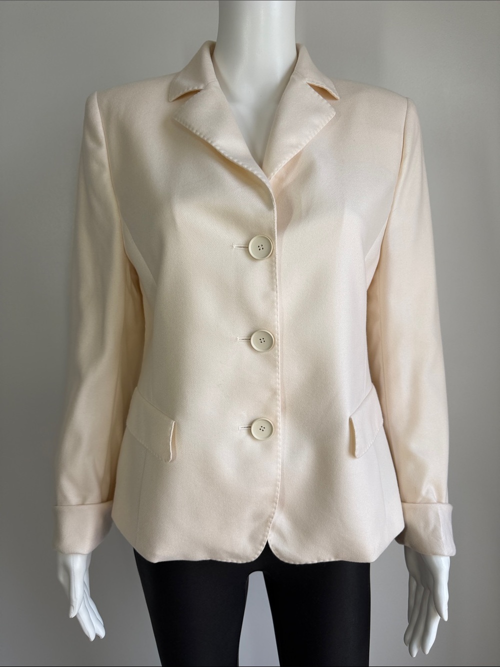 AKRIS 100% Cashmere Blazer Jacket Ivory Silk Lined Luxury Designer US 10 Italy